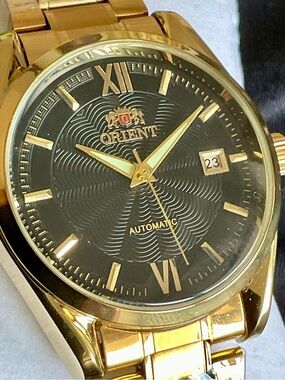NIB Automatic Gold Orient DKX Watch Two Boxes Wavy Dial